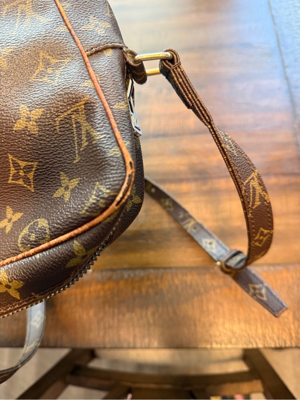 Louis Vuitton Monogram Crossbody Bag - Picture 6 of 12
